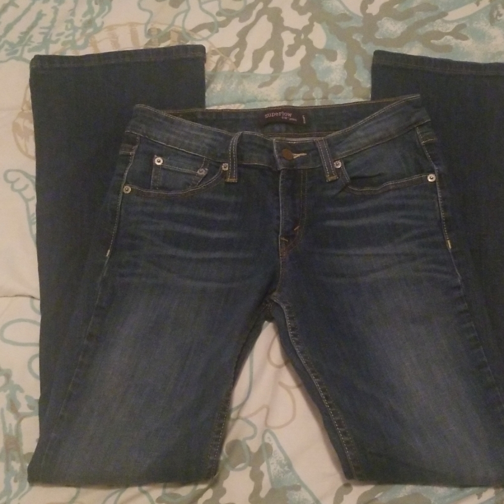 Levi's